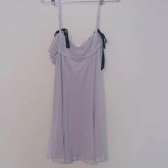 Forever 21 Lilac Dress with Black Ribbon Detail - Picture 6 of 7